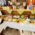 Traditionsgasthaus Goldener Loewe Restaurant & Pensjonat Riesa